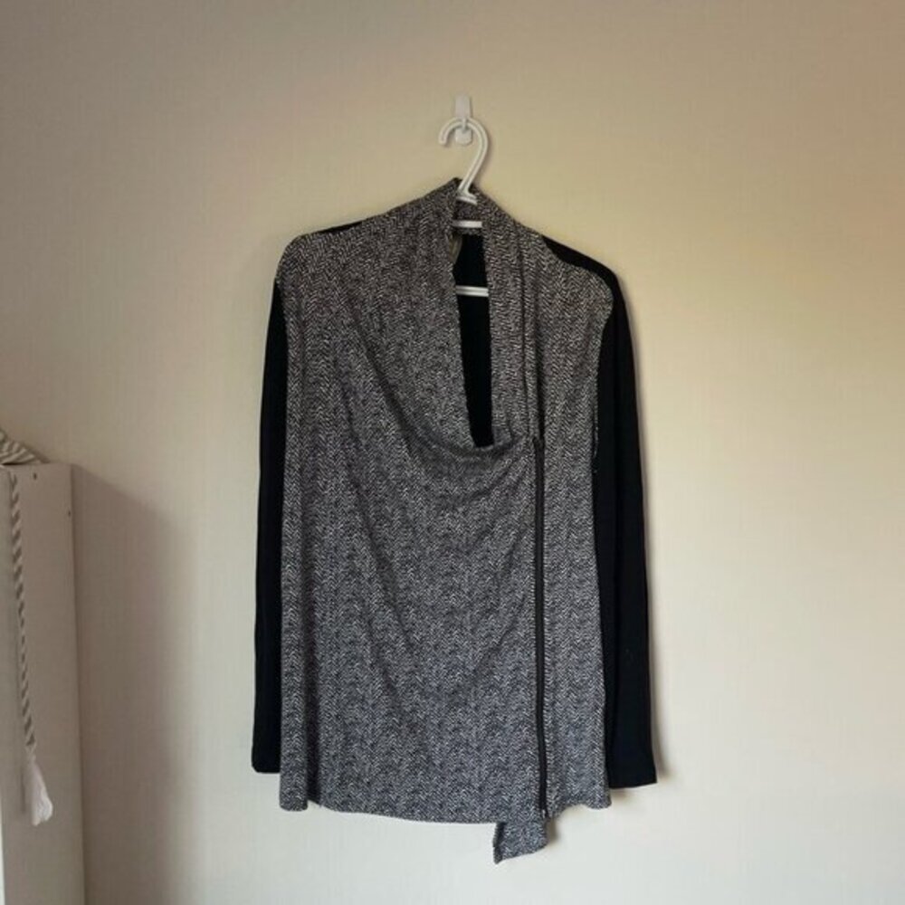 Large Thyme Maternity Light Jacket